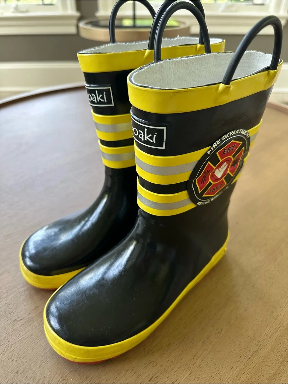 OAKI Fireman Rescue Rain Boots, Size 2 Big Kid